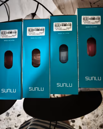Filamenti 3D  12 aperti e 4 sunlu chiusi