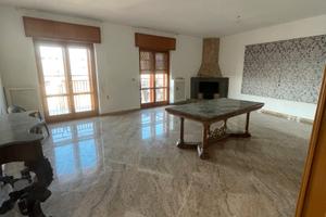 Prestigioso 240 mq in Via D'Aragona: Vista Panor