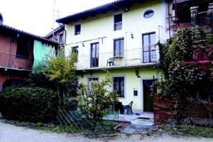 Immobile in asta di 275 m² con 3 locali a Montà