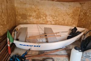 barca Walker Bay 8