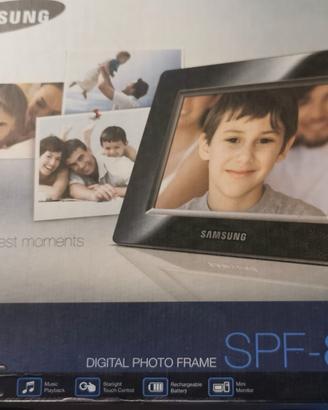 Cornice digitale Samsung SPF-85P