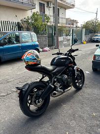 TRIUMPH TRIDENT 660 patente A2