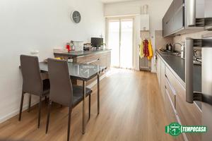 AMPIO TRILOCALE CON CUCINA ABITABILE E BOX!