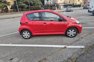 Toyota Aygo 1.0 12V VVT-i 5 porte Sol