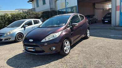 Ford Fiesta 1.4 3 porte Bz.- GPL Titanium