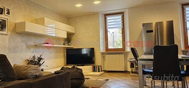Casa Indipendente Cavour [Cod. rif 3298667VRG]