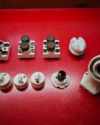Portalampade ed interruttori vintage  in ceramica