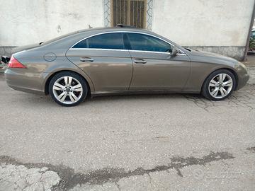 Mercedes cls