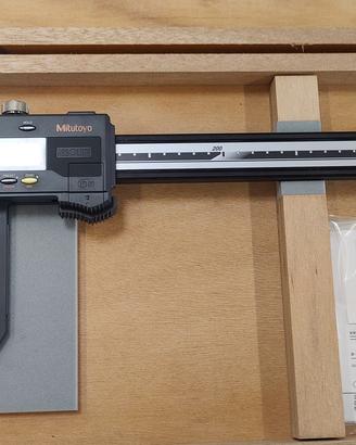 Calibro Mitutoyo 2000 mm fibra carbonio 552-306-10