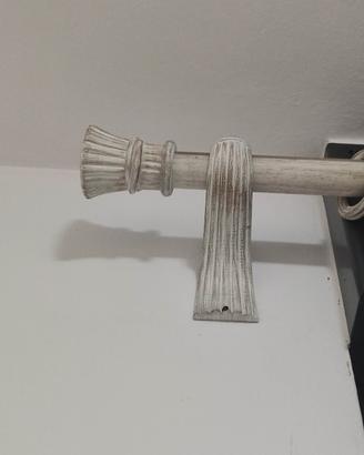 Riloga ad anelli in legno chiaro