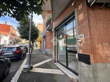 NEGOZIO A GENZANO DI ROMA