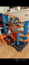 Pista  auto   hot wheels come nuova 