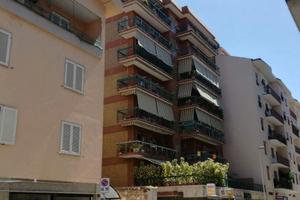 Camera ammobiliata con balcone a sassari