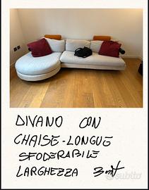 Divano con chaise longue