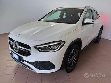 Mercedes-benz GLA 200 d Automatic Premium