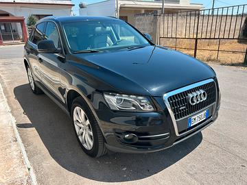 Audi Q5 2.0 TDI 170 Cv Advance Anno 2012
