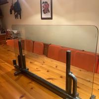 Parascintille in vetro temperato e ferro battuto