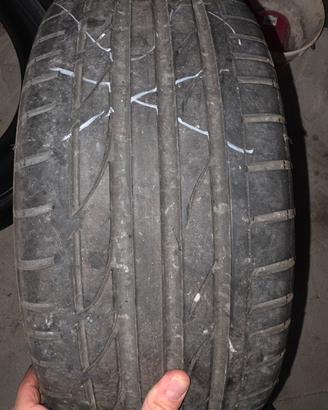 Bridgestone Potenza S001 misura 225/45/17