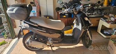 Piaggio carnaby 250ie