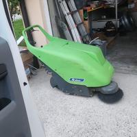 Lava ascouga pavimenti