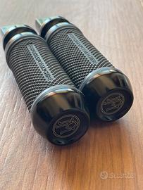 Poggiapiedi pedane Elite  PM per Harley davidson