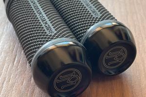 Poggiapiedi pedane Elite  PM per Harley davidson
