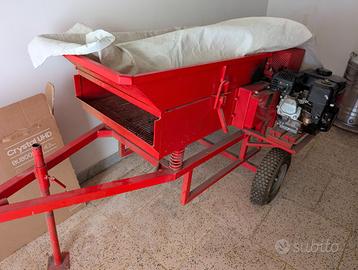 Defogliatrice vibrante per olive con ruote