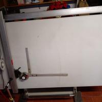 tavolo da disegno tecnico 