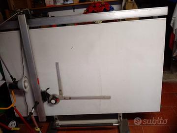 tavolo da disegno tecnico 