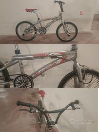 Bicicletta BMX