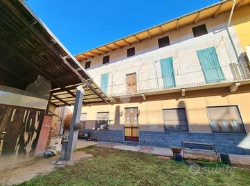 CASA SEMINDIPENDENTE A SAN MAURIZIO CANAVESE