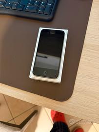 Iphone 4 Balck 16 gb