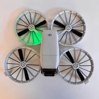 DJI Flip con accessori + DJI care (1 anno)