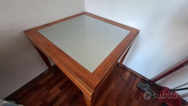 Tavolo in legno e vetro 96x96 - allungabile