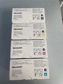 Set 4 toner nero e vari colori per stampante sharp