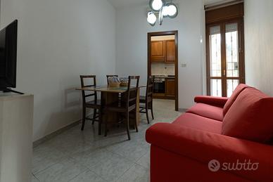 M.G.Home 2 A un passo da tutto (Casa vacanze)(b&b)