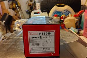 dischi freni e pastiglie Brembo posteriore x Q5  