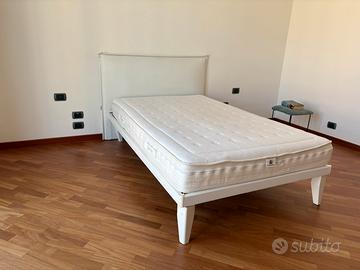 Letto alla francese