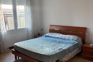 Libera ampia stanza singola