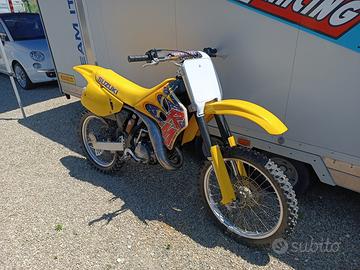 Suzuki rm 125 (1993 CARPI MOTORS)