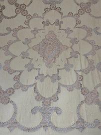 Antico Copriletto ricamato a mano in Lino Écru