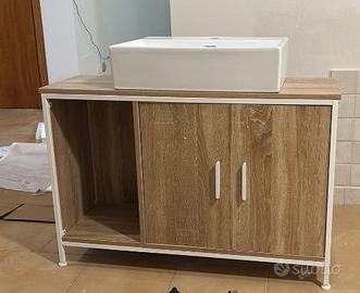 Mobiletto bagno nuovo
