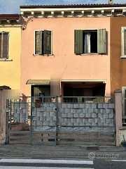 Porzione di casa a San Giovanni Lupatoto (VR)