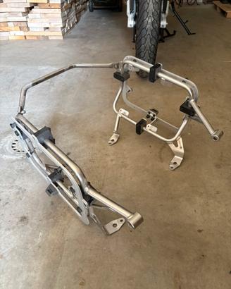 TELAIO PORTA BORSE LATERALI BMW 1250