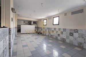 Locale commerciale ex ristorante/pizzeria con ampi