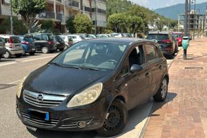Opel Corsa 1.2 5 porte Cosmo