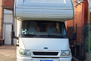 Camper Mansardato Blu Camp by Rimor