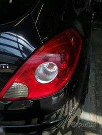 Fanale posteriore destro OPEL CORSA D del 2010