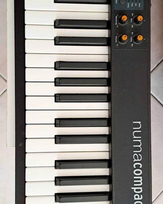 Studiologic Numa Compact 2 + borsa/zaino originale