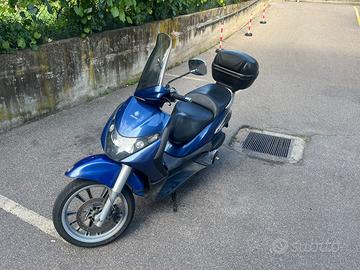 Piaggio Beverly 250 - 2004